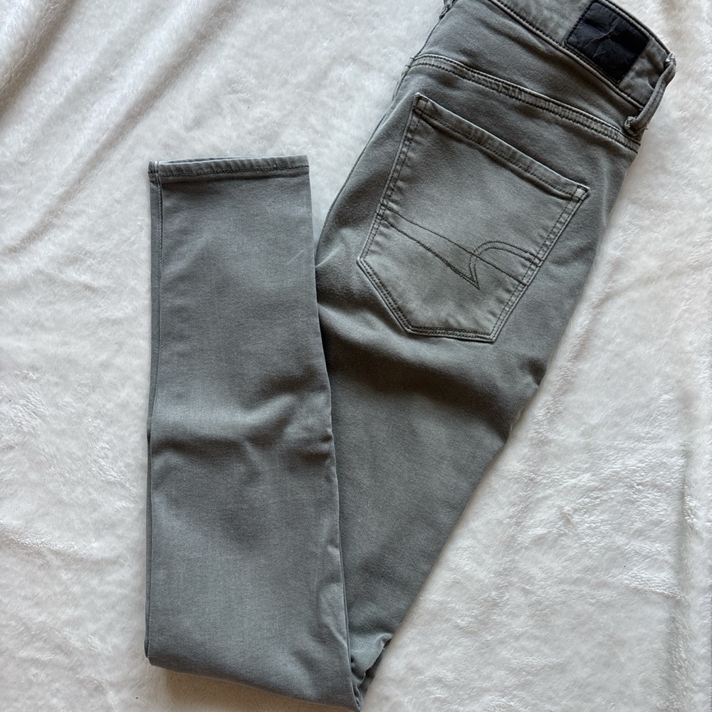 AMERICAN EAGLE High Rise Skinny Jean | 6R